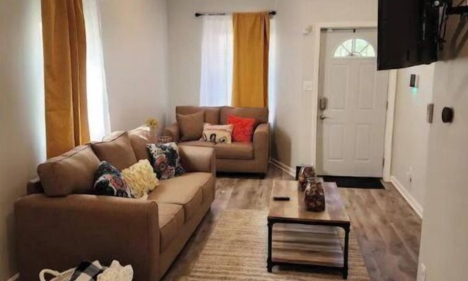 Gary House | Cozy Honeycomb Hideout with 2 Bedrooms & Family-Friendly Amenities