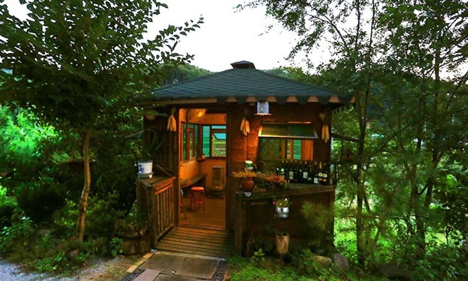 Seo House | Eco-Friendly Hongcheon Platy Pension with Breakfast Options