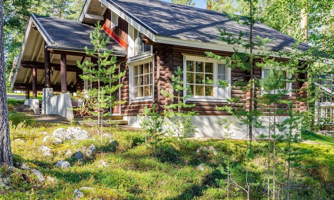 Koli National Park House | Relaxing Lake View Retreat at Honkakoli 10 by Interhome