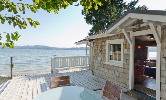 Hoodsport Cottage | Charming Hood Canal Beach Cottage with Ocean View & Oysters!