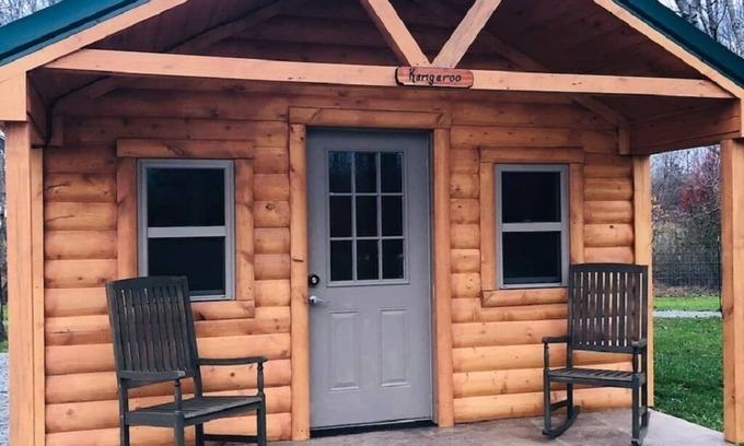 Huron Cabin | Cozy Hopping Kangaroo Cabin Steps from Safari Park