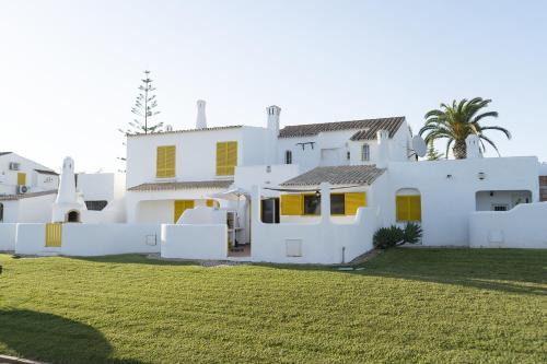 Aldeia do Golfe House | Inviting Hopstays Vilamoura Aldeia do Golfe - House C3 Stay