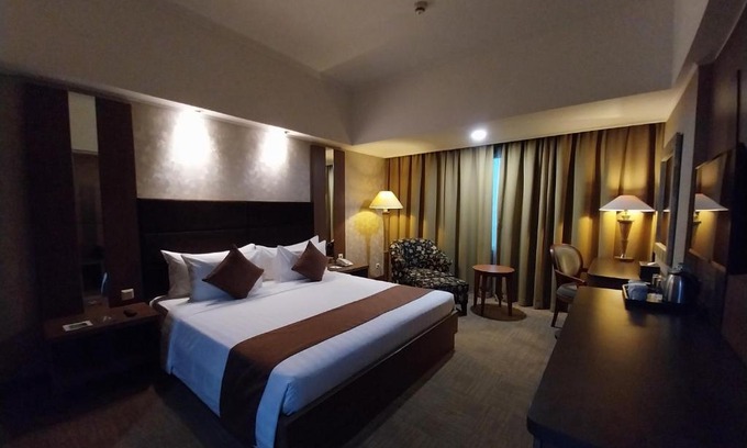 Kebon Sirih Hotel | Indulge at Horison Ultima Menteng Jakarta - Top-Rated Stay