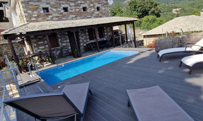 Milies Villa | Experience Horizon Villa: Oceanfront with Pool & Spa
