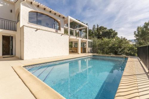 Orba Villa | Horizonte: 4-Star Retreat with Pool and Family-Friendly Fun
