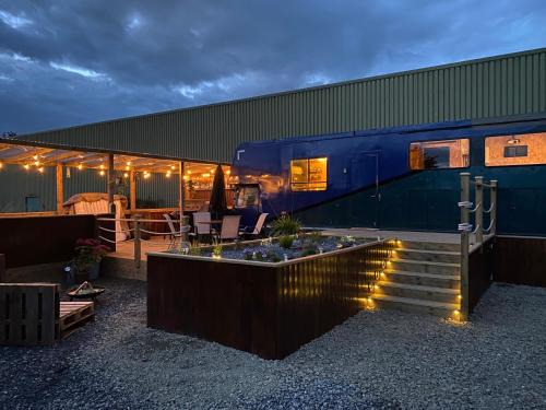 Ashbourne Apartment | Cozy Horse Truck Tiny Home with Relaxing Hot Tub