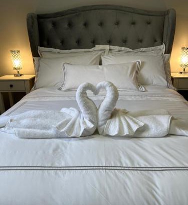Horseleap Apartment | Guest Rated 9.8: Experience Horseleap BNB Today