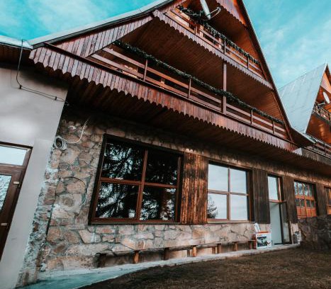Levoca Cabin | Explore Horsky Dom: Family-Friendly Retreat with Kitchen
