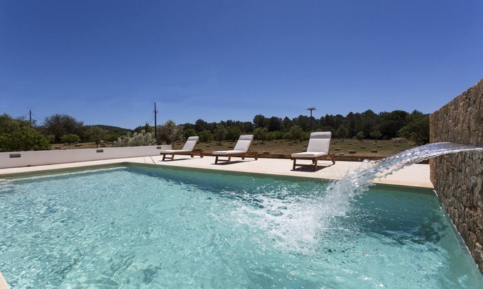 Sant Rafael de Sa Creu Villa | Relax at Hort den Pilot Ibiza - Spa & Family-Friendly Amenities