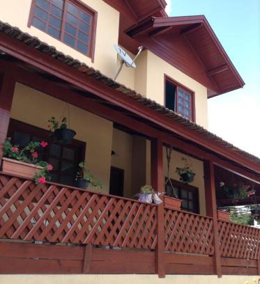 Vila Luiza House | Family-Friendly Stay at Hospedagem Dona Tania - Rated 9/10