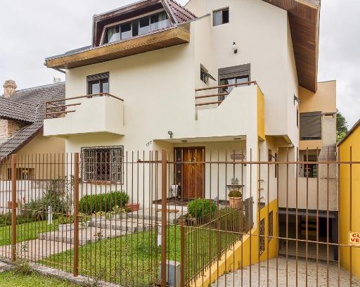 Bacacheri House | Exceptional Stay at Hospedagem Three Little Birds: Family Friendly