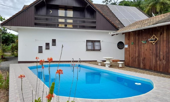 Pomerode House | Guest Rated: 10/10 at Hospedagem Tia Nena with Pool