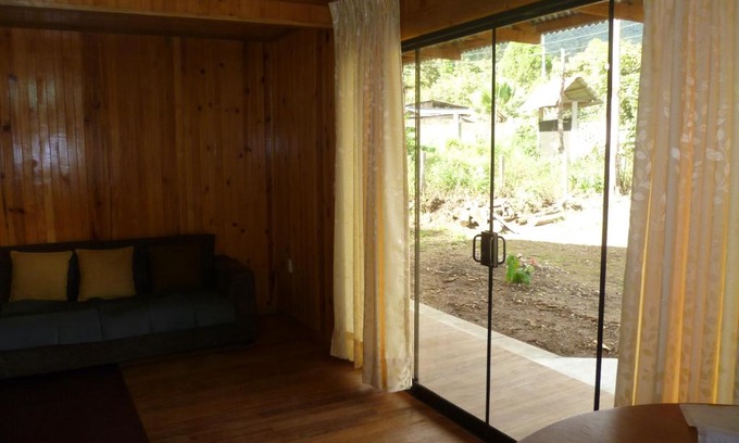Oxapampa Cabin | Discover HOSPEDAJE CAMPOS ELÌSEOS: Family & Pet Friendly