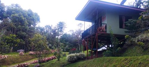 San Vito Apartment | Family-Friendly Stay at Hospedaje El Paraíso