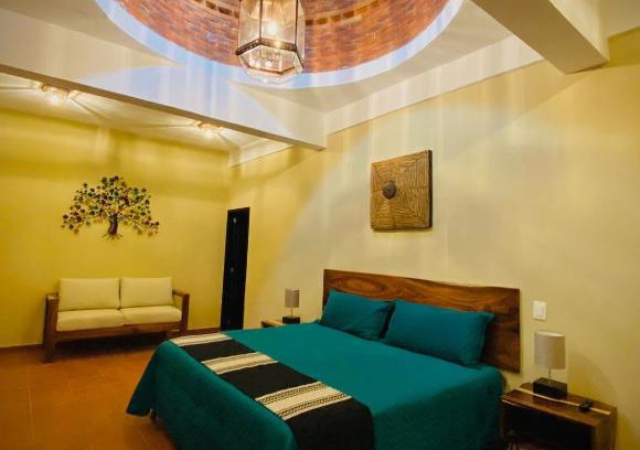 Tonala Bed & Breakfast | Budget-Friendly Stay at Hospedaje El Tastoán with Breakfast