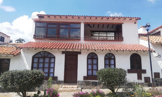 Duitama Apartment | Experience Comfort at Hospedaje Iraca - Pueblito Boyacense