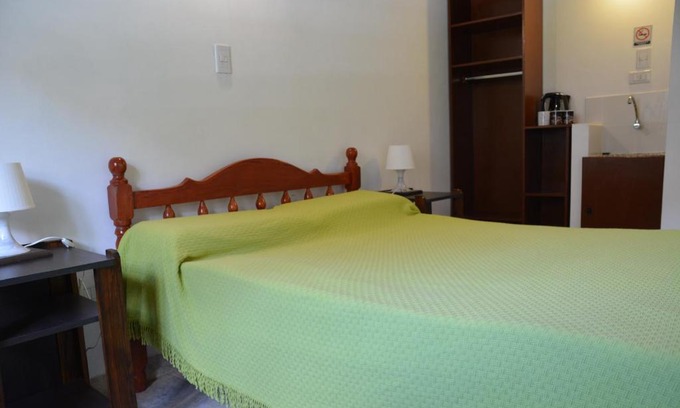 Finca El Potrero Hotel | Budget-Friendly Hospedaje Iruya Mi Pueblo - Child Friendly Stay