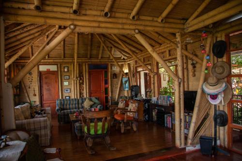 Villa de Leyva House | Budget-Friendly Stay at Hospedaje La Tierrita with Great Amenities