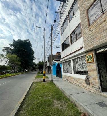 Ica Hotel | Family-Friendly Stay at Hospedaje Las Flores ICA