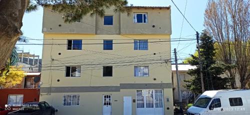 Comodoro Rivadavia Apartment | Discover Family-Friendly Comfort at Hospedaje los Macaes