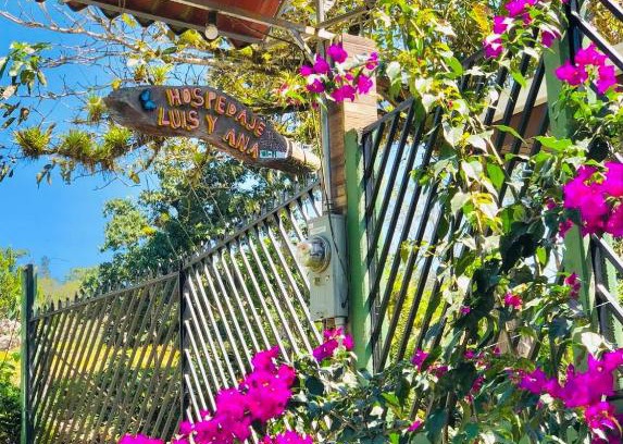 Pejibaye Bed & Breakfast | Top-Rated Hospedaje Luis & Ana with Pool and Breakfast