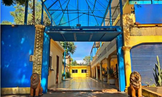 Ciudad Del Este Hotel | Cozy Hospedaje Rey Leon: Family-Friendly with Spa Access