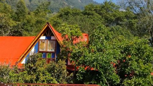 Ibague Bed & Breakfast | Pet-Friendly Retreat at Hospedaje Rural Tupinamba