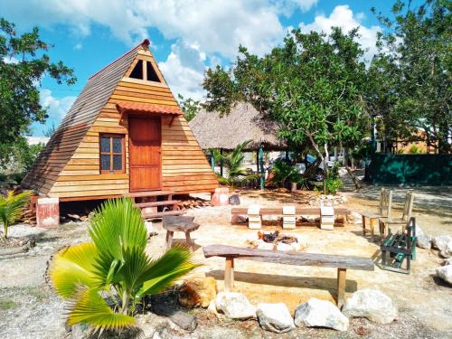 Isla Arena Hotel | Guest Rated 9/10 at Hospedaje Wotoch Aayin with Pool