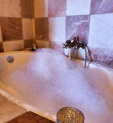 Arcas Hotel | Oceanfront Retreat at Hospedería Ballesteros - Pet Friendly!