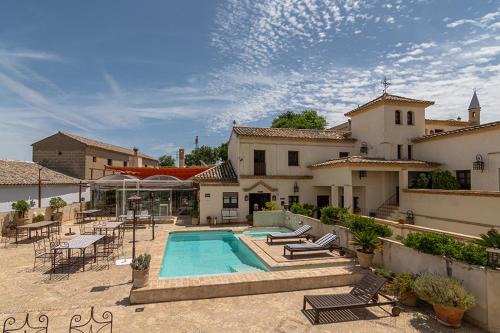 Osuna Hotel | Relax at Hospedería del Monasterio with Oceanfront Views