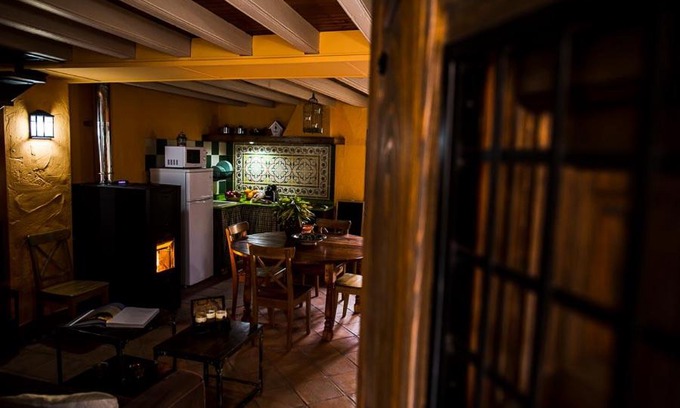 Almodovar del Campo House | Pet-Friendly Retreat at Hospedium El Nido de Alcudia