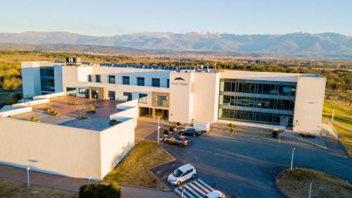 Talayuela Hotel | Pet-Friendly Escapes at Hospedium Hotel Valles de Gredos