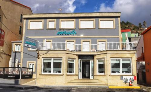 O Pindo Hotel | Oceanfront Getaway at Hospedium Morada da Moa - 9/10 Rated
