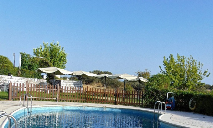 Talayuela Hotel | Relax at Hospedium Valles de Gredos with Spa and Pool