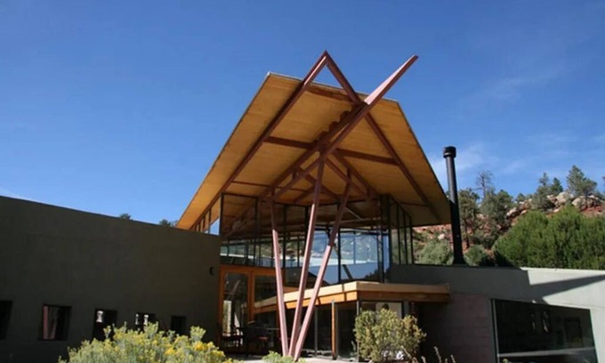 Canoncito Resort | Experience Style & Nature at The Glorieta House Compound