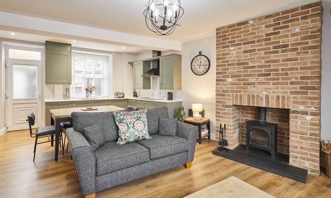 Belford House | Host & Stay | Cedar Cottage