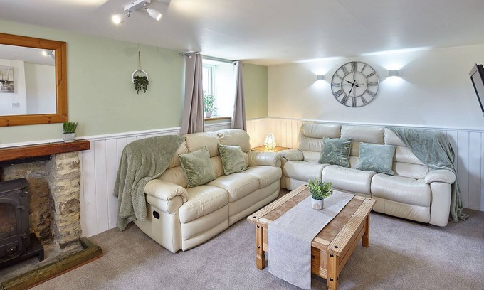 Newton-on-Rawcliffe House | Host & Stay | Mallard