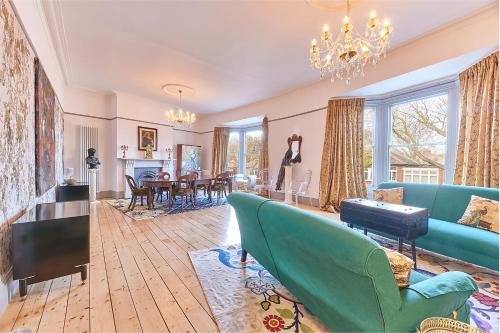Tynemouth House | Experience Comfort at Host & Stay - Peacock House