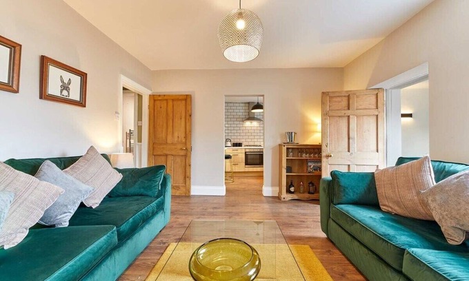 Warkworth Apartment | Book Your Stay at The Blacksmiths: Pet Friendly & More!
