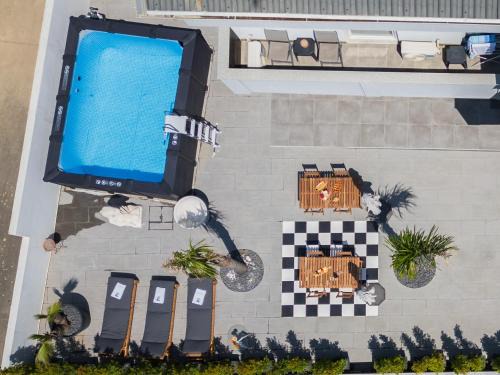 Arvore House | Guest Rated: Host Wise Arvore with Pool and Ocean Views