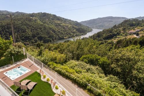 Pacos de Gaiolo Apartment | Experience Oceanfront Bliss at Solar de Pisões by Host Wise