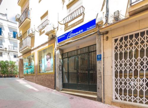 Almunecar House | Hostal Altamar