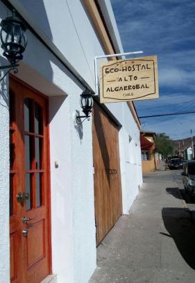 Combarbala House | Pet-Friendly Stay at Hostal Alto Algarrobal - Rated 9.2/10!