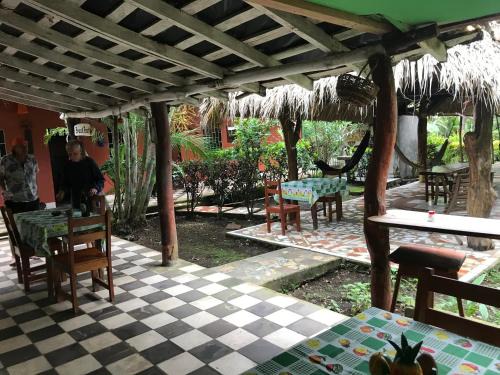 Balgue House | Discover Oceanfront Comfort at Hostal Así es mi Tierra