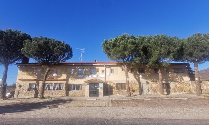 La Serna del Monte Bed & Breakfast | Pet-Friendly Retreat at Hostal Buitrago for Families