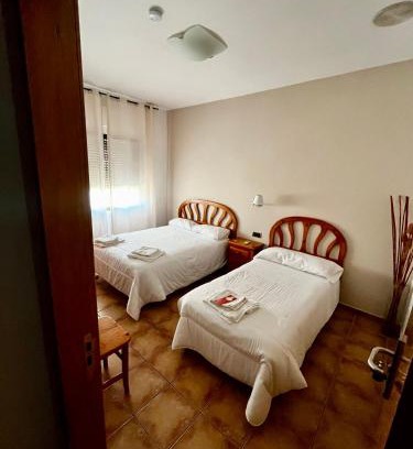 Mocejon Hotel | Hostal Castilla