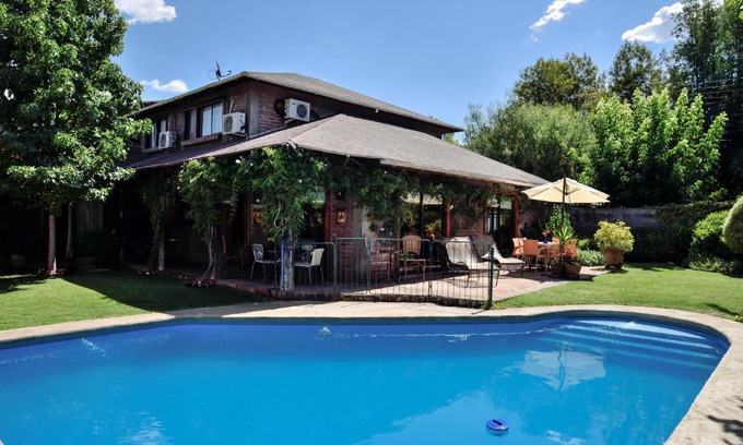Santa Cruz Hotel | Guest Favorite: Hostal Cepa Noble with Pool & Family Amenities