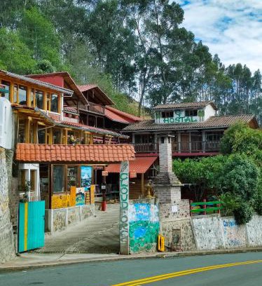 Chugchilan Hostel | Guest Rated: 9.2 - Hostal Cloud Forest with Pool & Hot Tub