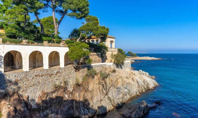 S'Agaro Hotel | Experience Hostal de la Gavina GL - A 5-Star Oceanfront Escape