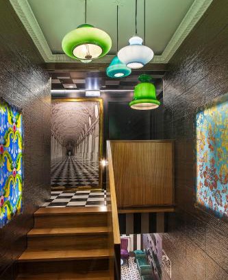 Canedo House | Welcoming Hostal El Aparcamiento with Family-Friendly Dining
